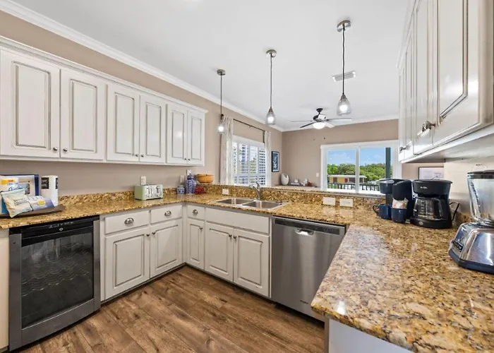 Holiday home Salty Seashell By Youngs Suncoast