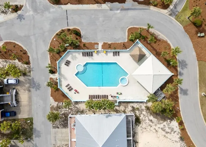 Salty Seashell By Youngs Suncoast Holiday home